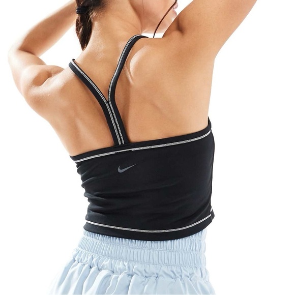 Nike One Training Dri-Fit stitch detail cropped ribbed tank in black new SZ XL - Picture 2 of 6